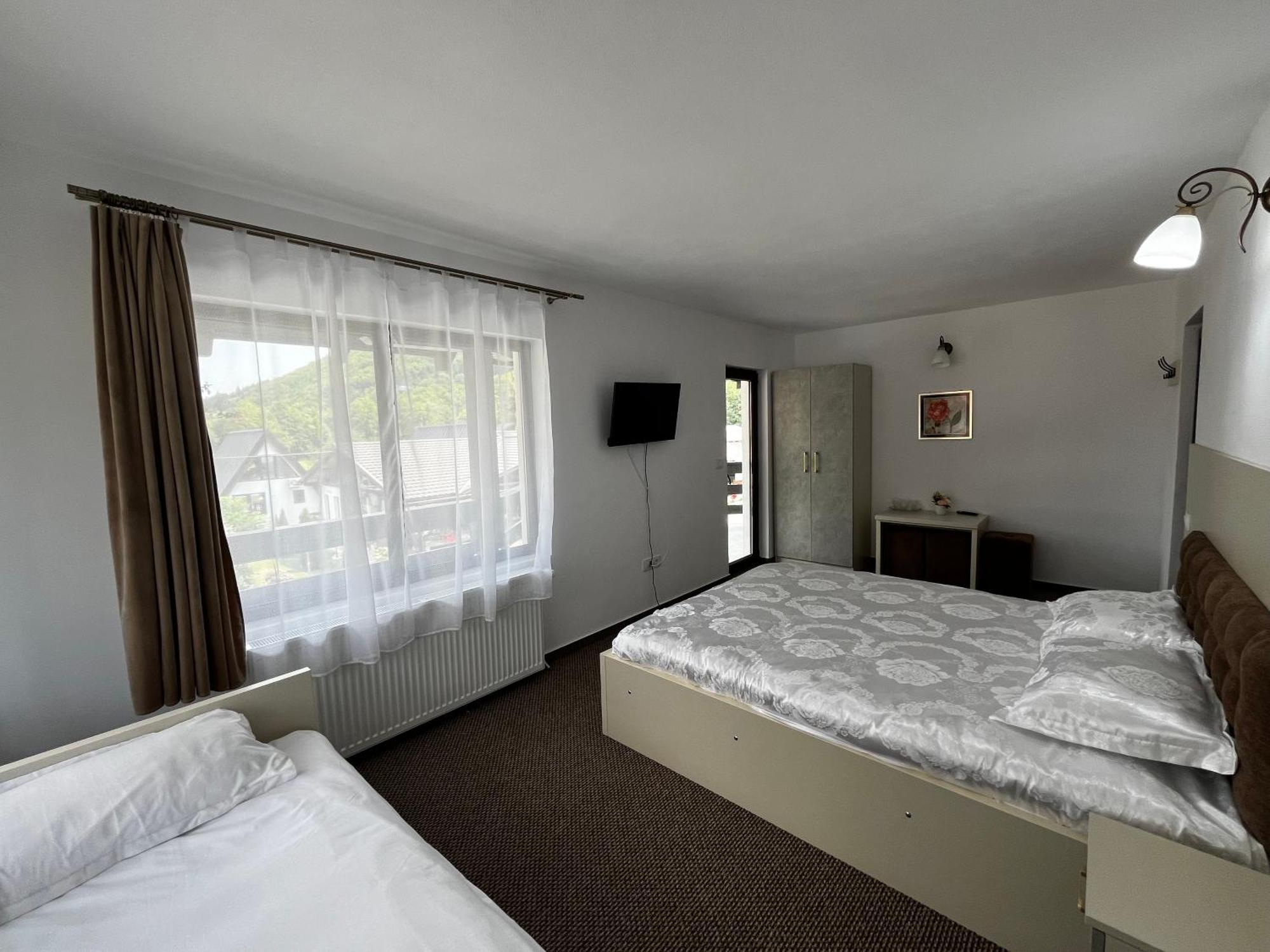 Ge-Lux Villa Incesti Buitenkant foto