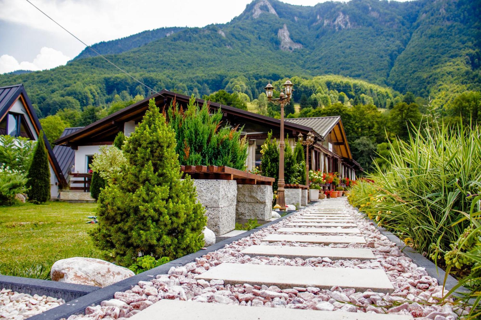 Ge-Lux Villa Incesti Buitenkant foto